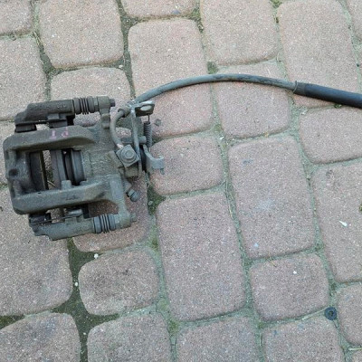 Zacisk hamulcowy tył tylny prawy Opel Mokka MOKKA X 13407160