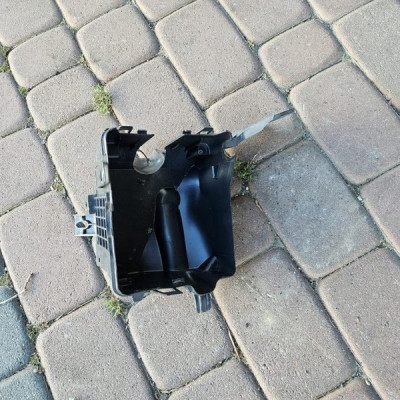 Podstawa komputera silnika obudowa Opel Crossland 9671941780