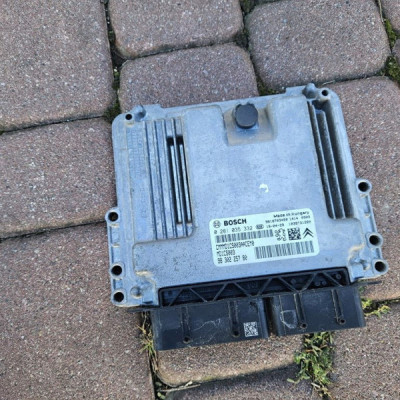 Komputer sterownik silnika 1.5D Opel Crossland 9830225780 0281035332