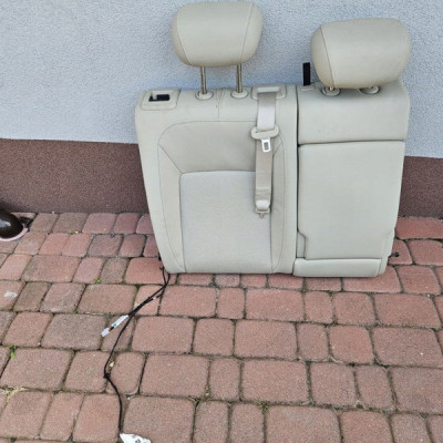 Kanapa tył tylna skóra skórzana podgrzewana jasna beżowa Opel Insignia B