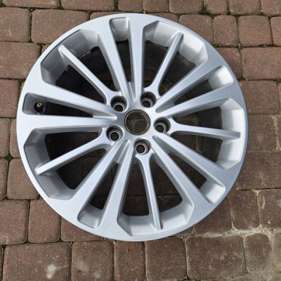 Felga aluminiowa 18" IS49 18x8.5 Opel Insignia B B17