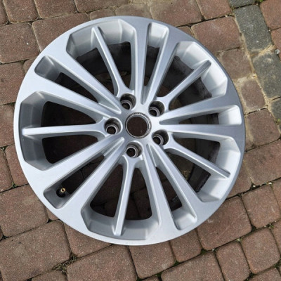 Felga aluminiowa 18" IS49 18x8.5 Opel Insignia B B16