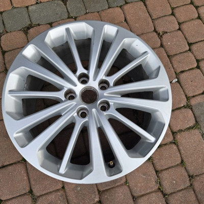 Felga aluminiowa 18" IS49 18x8.5 Opel Insignia B B14