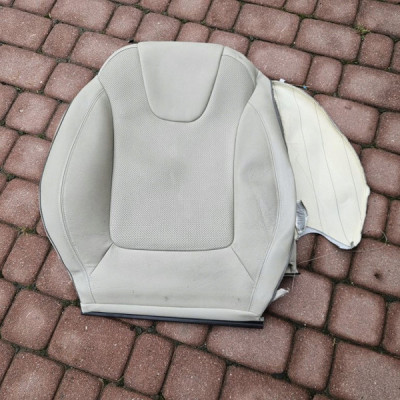 Poszycie fotela tapicerka jasna skóra perforowana Opel Insignia B