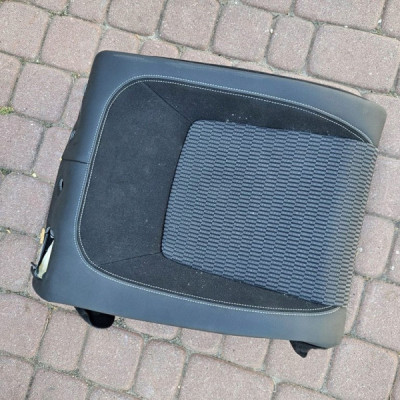 Tapicerka kanapy fotel tył tylnej materiał połskóra gąbka Opel Insignia B