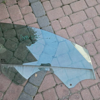 Szyba przód przednia prawy prawa Opel Insignia B 2017r