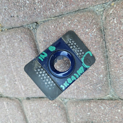 Koszyk czujnika parkowania PDC uchwyt przód " D " skrajny Opel Insignia B