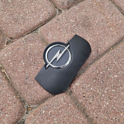 Znaczek emblemat kierownicy kolo AIRBAG Opel Insignia B