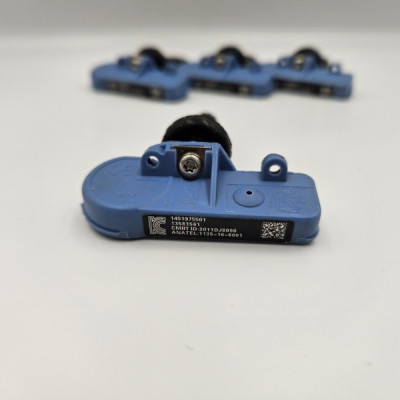 Czujnik cisnienia koła TMPS Opel CADILLAC CHEVY 13581561 ORYGINAŁ