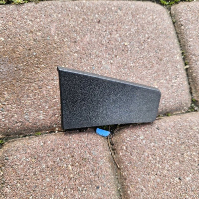 Odbojnik plastik osłona drzwi przód przedni lewa Opel Crossland X 39078202