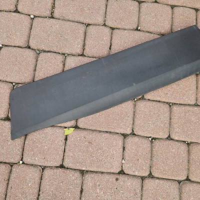 Listwa drzwi tył tylnych LEWYCH LEWE IGŁA Opel Crossland X 13482100