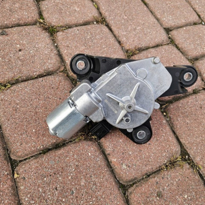 Silniczek wycieraczek tył tylnych EU Opel Crossland X 9819899980