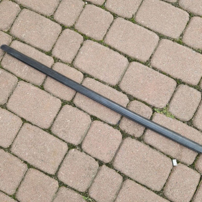 Listwa zgarniająca tył tylna lewa Opel Crossland X 39124058