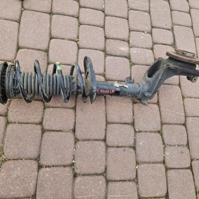 Amortyzator zwrotnica mcperson 1.5HDI lewy Opel Crossland X 9827238180