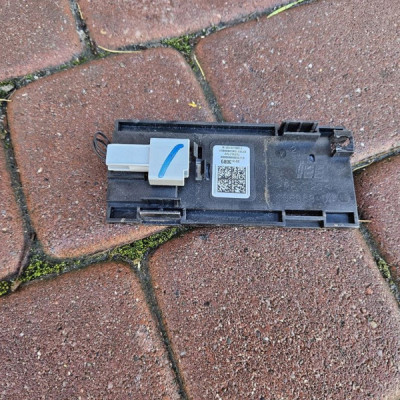 Czujnik zajęcia zajętości fotela prawa pasażera Opel Crossland X 39143089