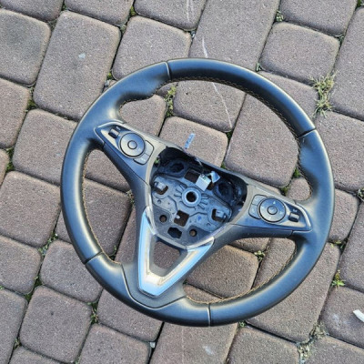 Kierownica skóra skórzana pomarańczowa nic Opel Crossland X A56