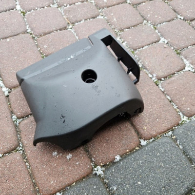 Obudowa osłona kolumny kierownicy EUROPA Opel ADAM 13349432