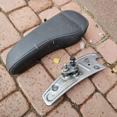 Kanapa przód przedni fotel siedzisko podłokietnik Opel Crossland X