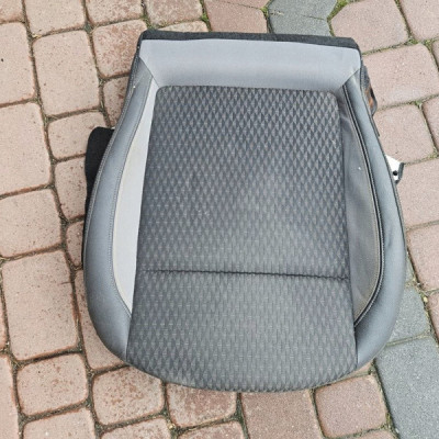 Kanapa tył tylna fotel siedzisko oparcie półskóra Opel Crossland X