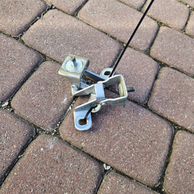 Zawias zawiasy drzwi klapy bagażnika tył tylne Z176 Opel Crossland X