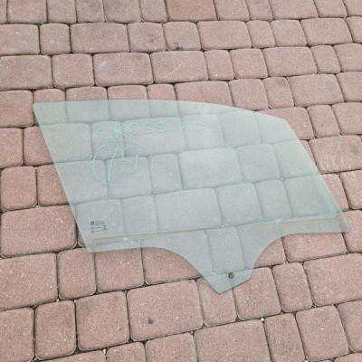 Szyba przód przednia drzwi prawa Opel Crossland X 2019r