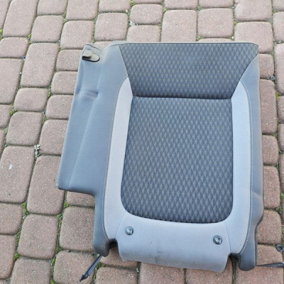 Kanapa tył tylna fotel siedzisko oparcie półskóra Opel Crossland X