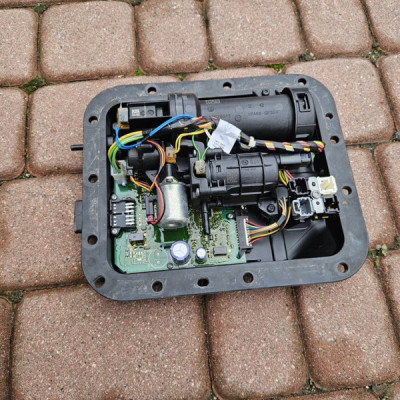 Zbiornik paliwa Adblue Opel Crossland X