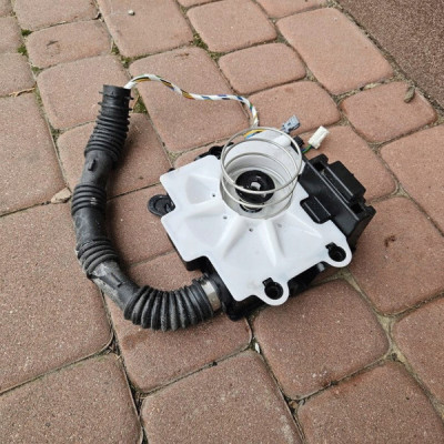 Zbiornik paliwa Adblue Opel Crossland X