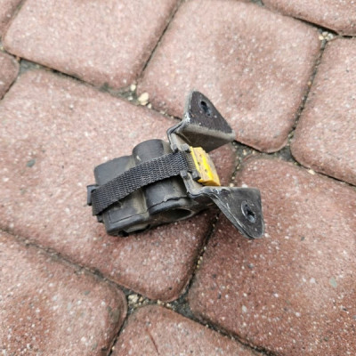 Wieszak wydechu uchwyt wspornik mocowanie Opel Crossland X