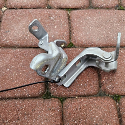 Zawias zawiasy drzwi tył tylne komplet lewe Z176 Opel Crossland X