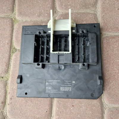 Moduł komfortu sterownik VW Golf VII 5Q0937084N