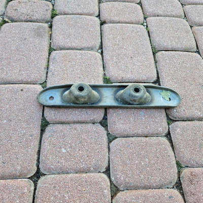 Wieszak mocowanie uchwyt wydechu VW Golf VII 1K0253144AD