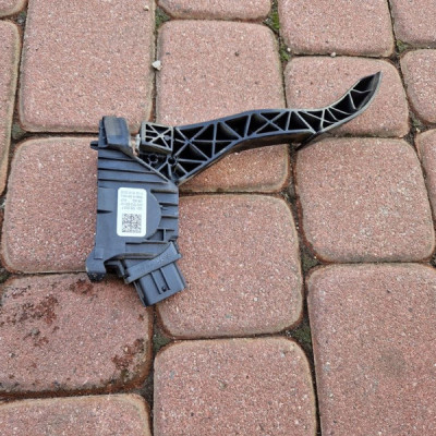 Pedał gazu potencjometr VW Golf VII 5Q1723503F