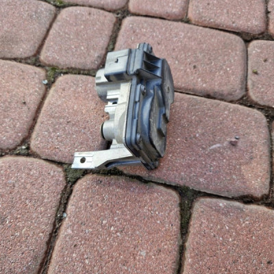 Przepustnica wydechu nastawnik 1.6 TDI VW Golf VII 5Q0253691F