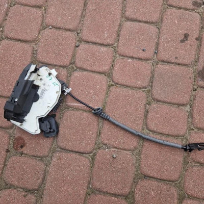 Zamek drzwi tył tylny lewy EUROPA VW Golf 7 VII 5K4839015Q