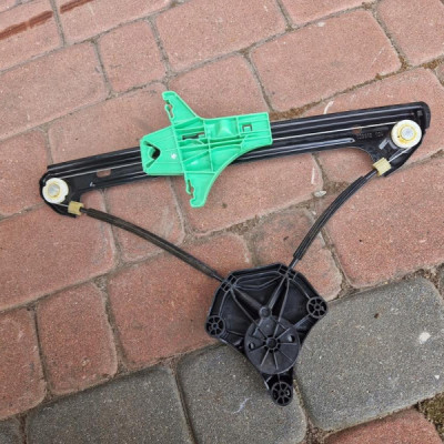 Podnośnik szyby mechanizm lewy tył VW Golf 7 VII 5G4839461B