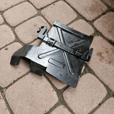 Uchwyt mocowanie akumulatora komputera Opel Meriva B 13327428 13445564