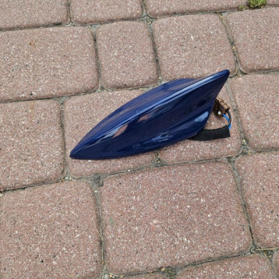 Antena dachowa rekin nawigacji Z23A Opel Insignia B 39110111