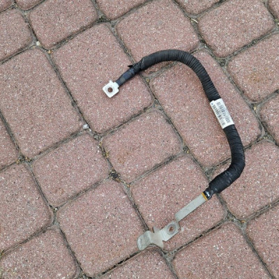 Klema kabel minusowa plusowa Opel Insignia B 39110528