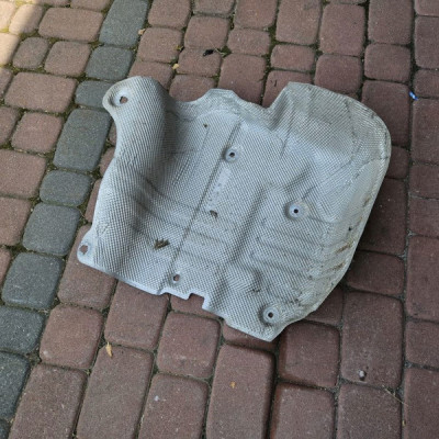 Obudowa osłona termiczna wydechu zbiornika Opel Insignia B 84263430