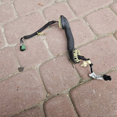 Instalacja wiązka klapy tył tylna kombi Opel Insignia B 39131426