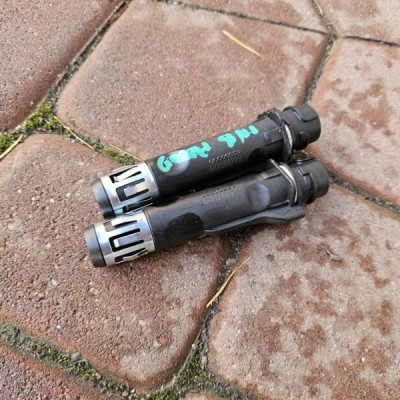 Uchwyt mocowanie kanapy tył zagłówka Opel Insignia B 13500990