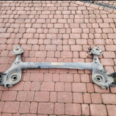 Belka zawieszenia tyl tylna oś tylna bebny 5d 5 drzwi Opel Corsa E