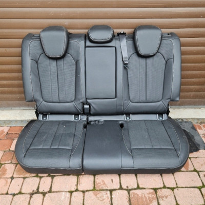 Kanapa tył tylna fotel ławka skóra czarna Opel Grandland X