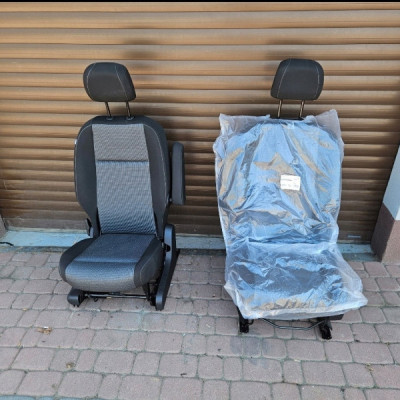 Fotel fotele tylne osobówka TOYOTA PROACE CITY BERLINGO COMBO RIFTER