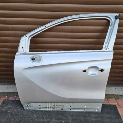 Drzwi przód przednie lewe IGŁA srebrne Opel Crossland Z176