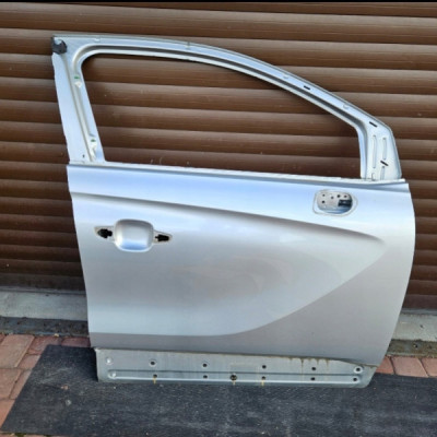 Drzwi przód przednie prawe IGŁA srebrne Opel Crossland Z176