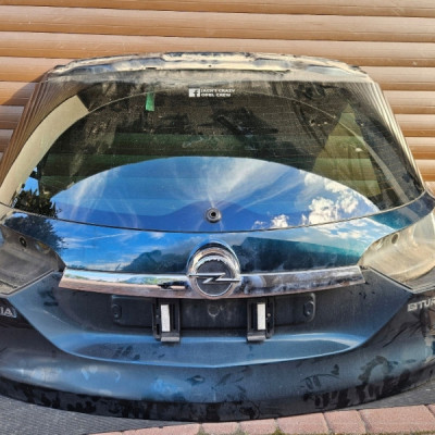 Klapa tył tylna Z30V szyba blenda Opel Insignia A LIFT FL