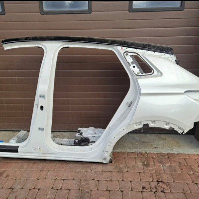 Cwiartka pŕog słupek błotnik lewy Opel Grandland X KWED