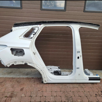 Cwiartka pŕog słupek błotnik prawy Opel Grandland X KWED